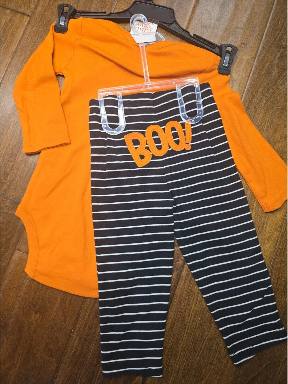 12m brands knew halloween outfit from carter's item 56G8